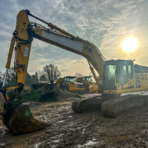 Komatsu PC210 LC-10 | Year 2015 | Hours 8,973